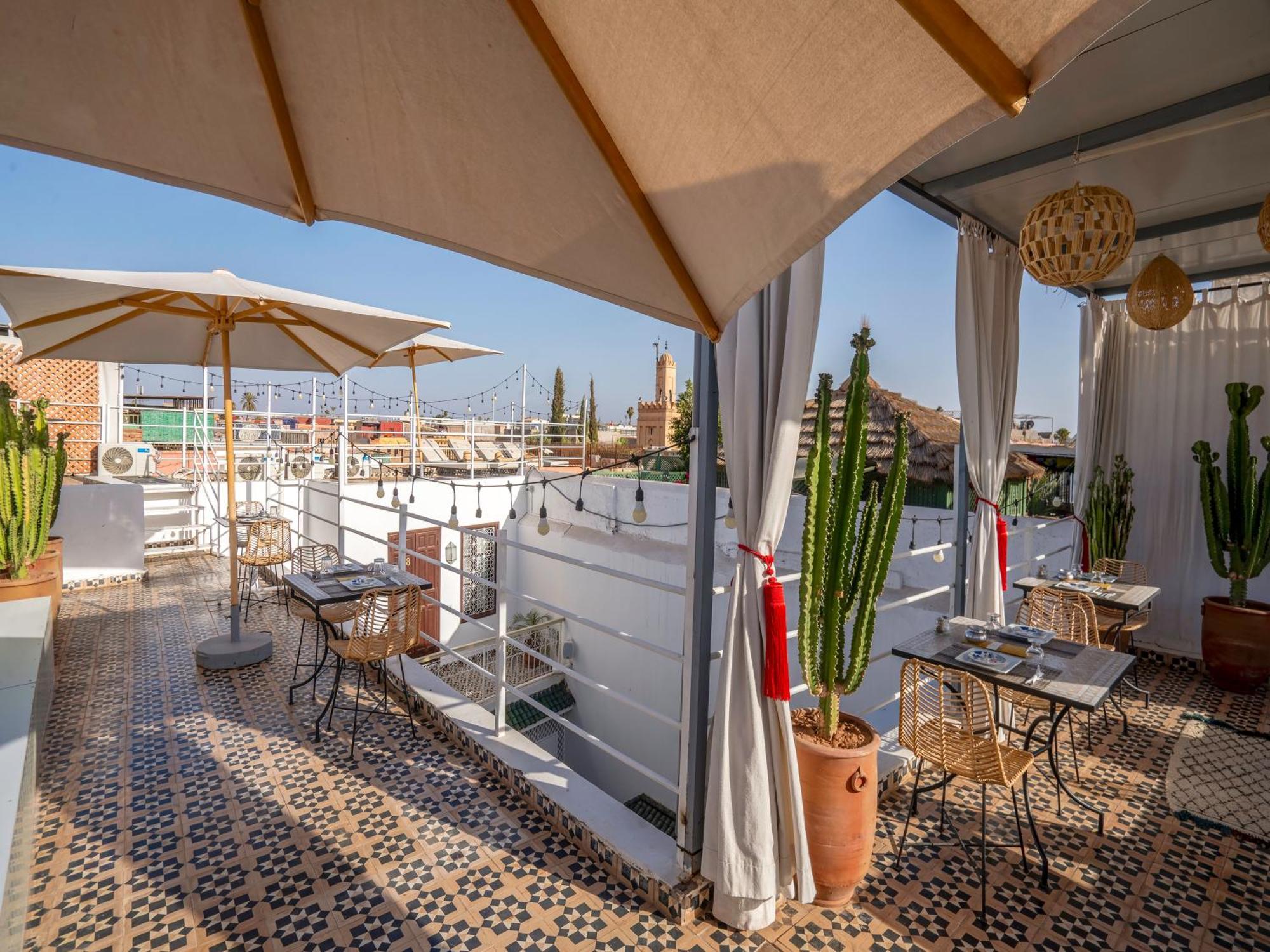 Riad Tzizwit Boutique Hotel & Spa マラケシュ エクステリア 写真