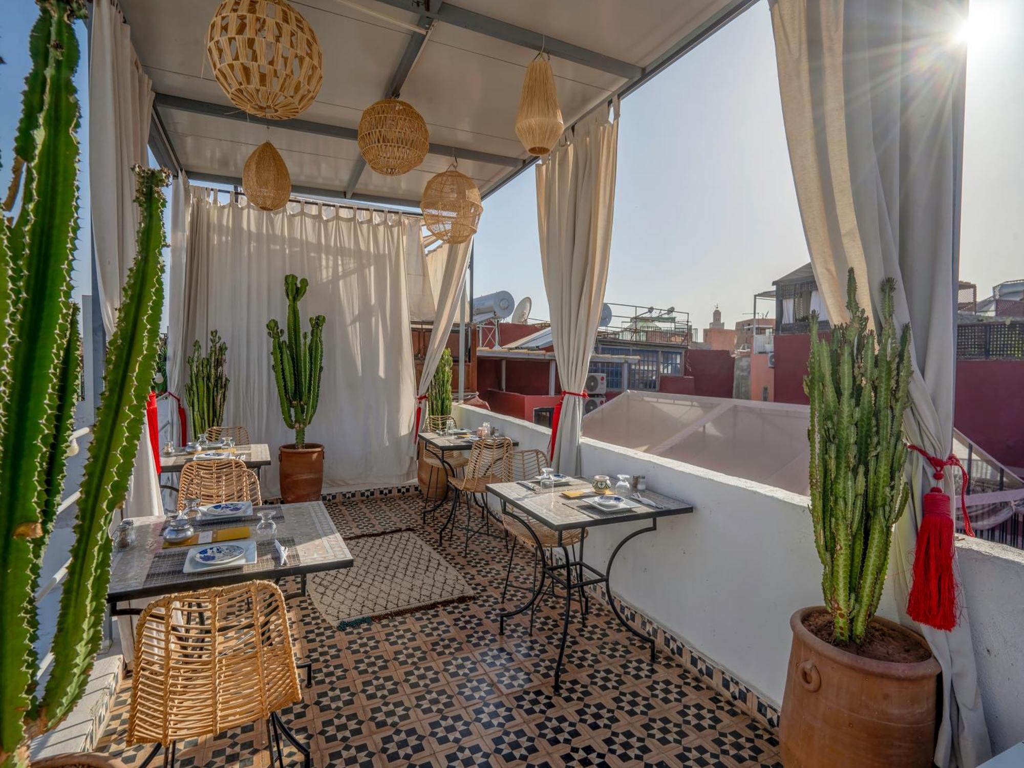Riad Tzizwit Boutique Hotel & Spa マラケシュ エクステリア 写真