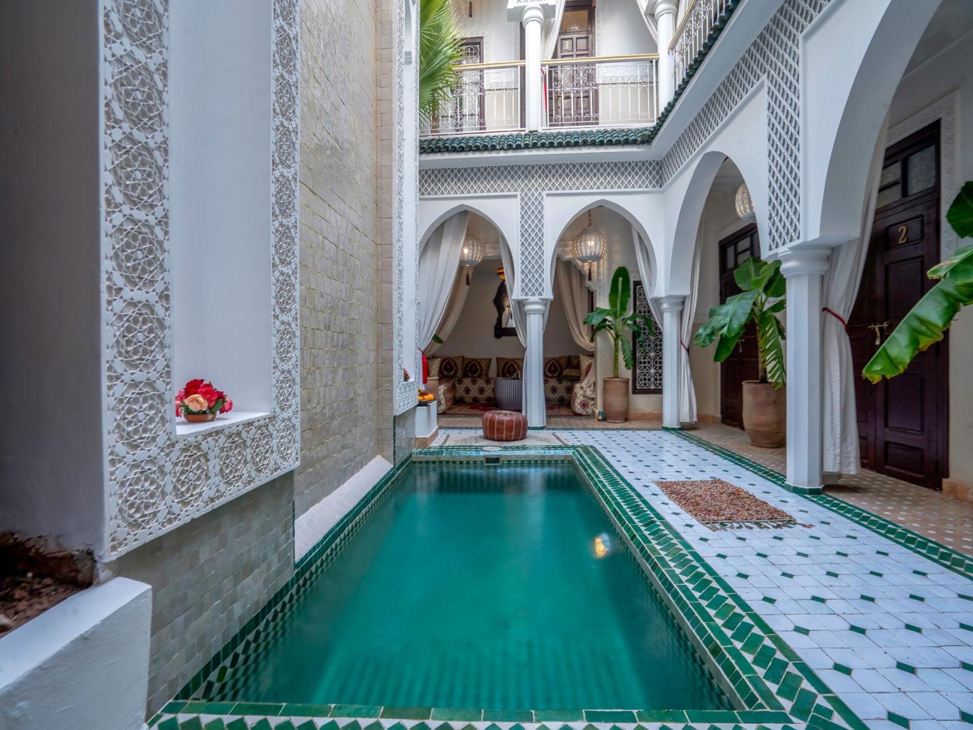 Riad Tzizwit Boutique Hotel & Spa マラケシュ エクステリア 写真